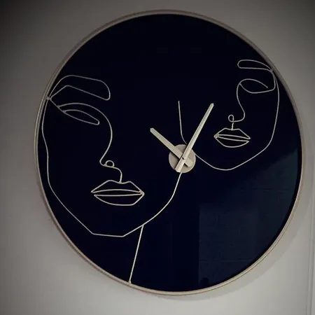 Une Pause S'Impose Saran Extérieur photo